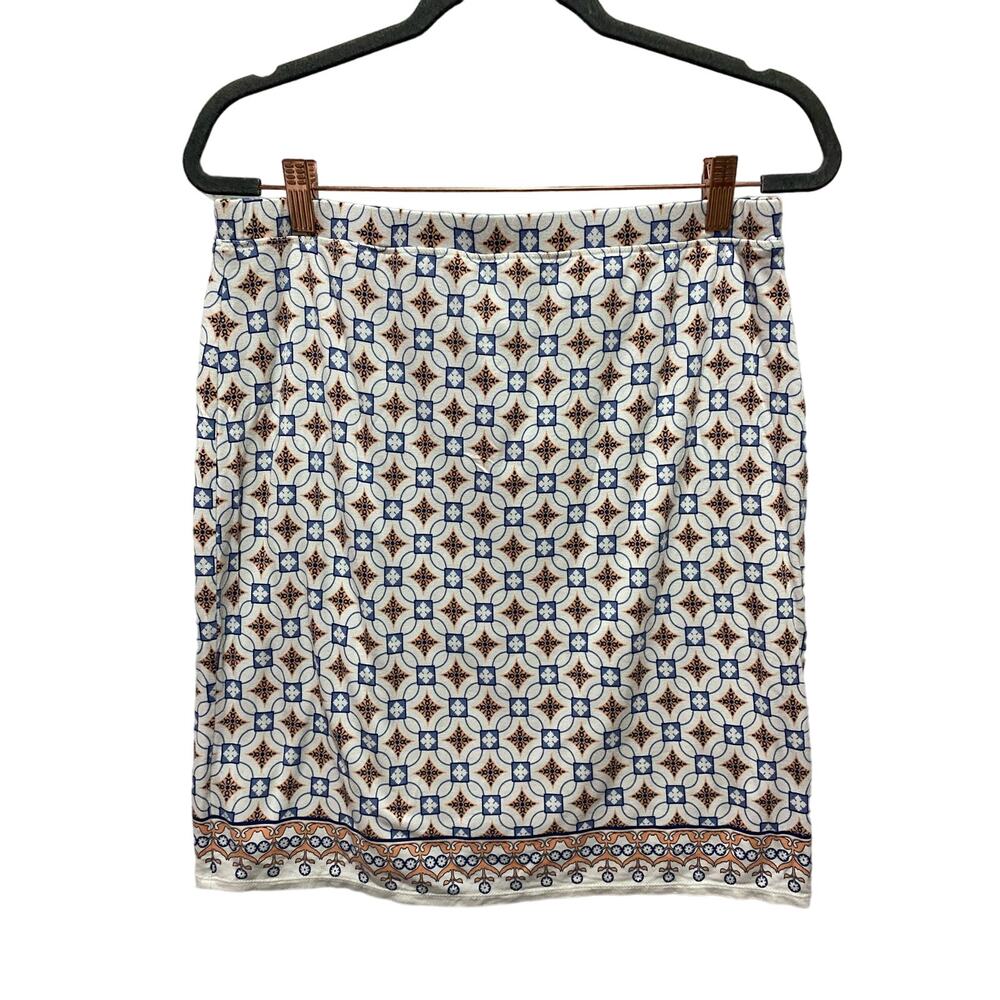 Max Studio Mini Skirt Size L Casual Preppy